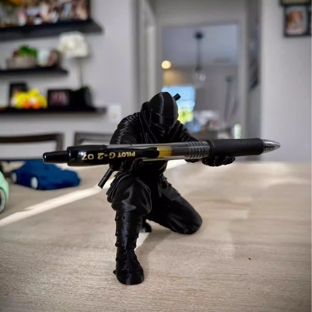 3D Printing Desk - 3D-geprinte ninja-penhouder, creatieve bureaupenstandaard, ornament, opbergdecoratie